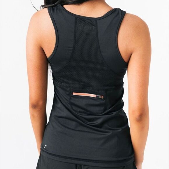 ZYIA Black Distance Zipper Tank. - Picture 2 of 6